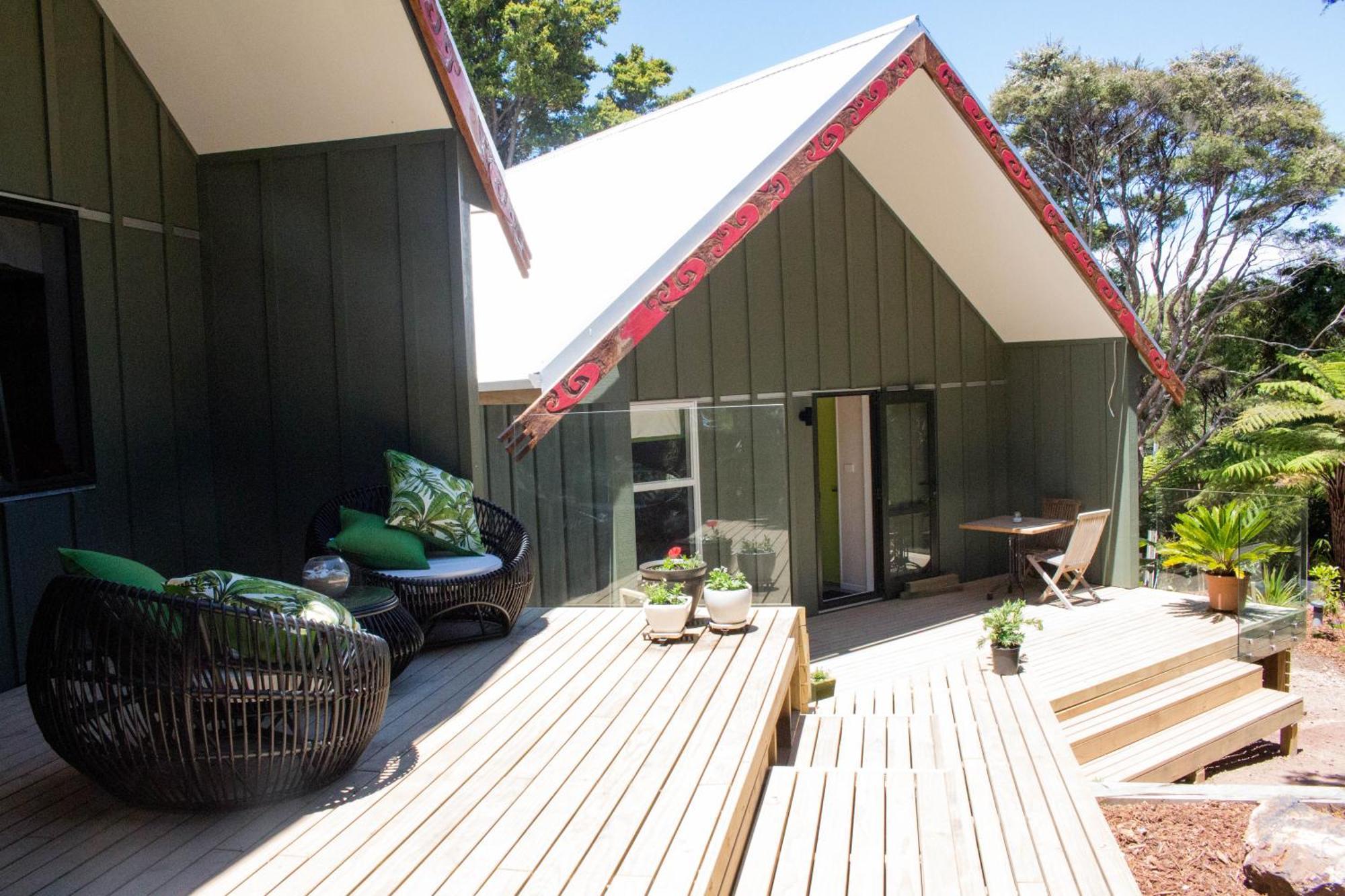Wai-Knot Accommodation Onetangi Room photo